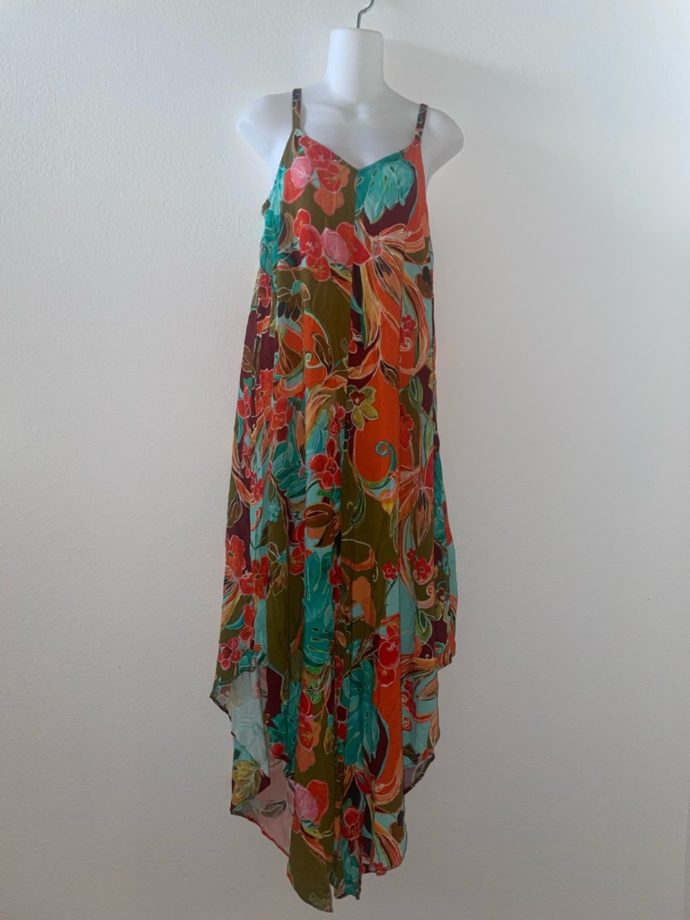 MSK Women’s Vibrant Floral Flowing Sleeveless Romper